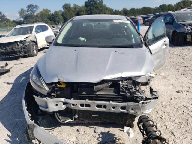 Ford Focus Se Image 7