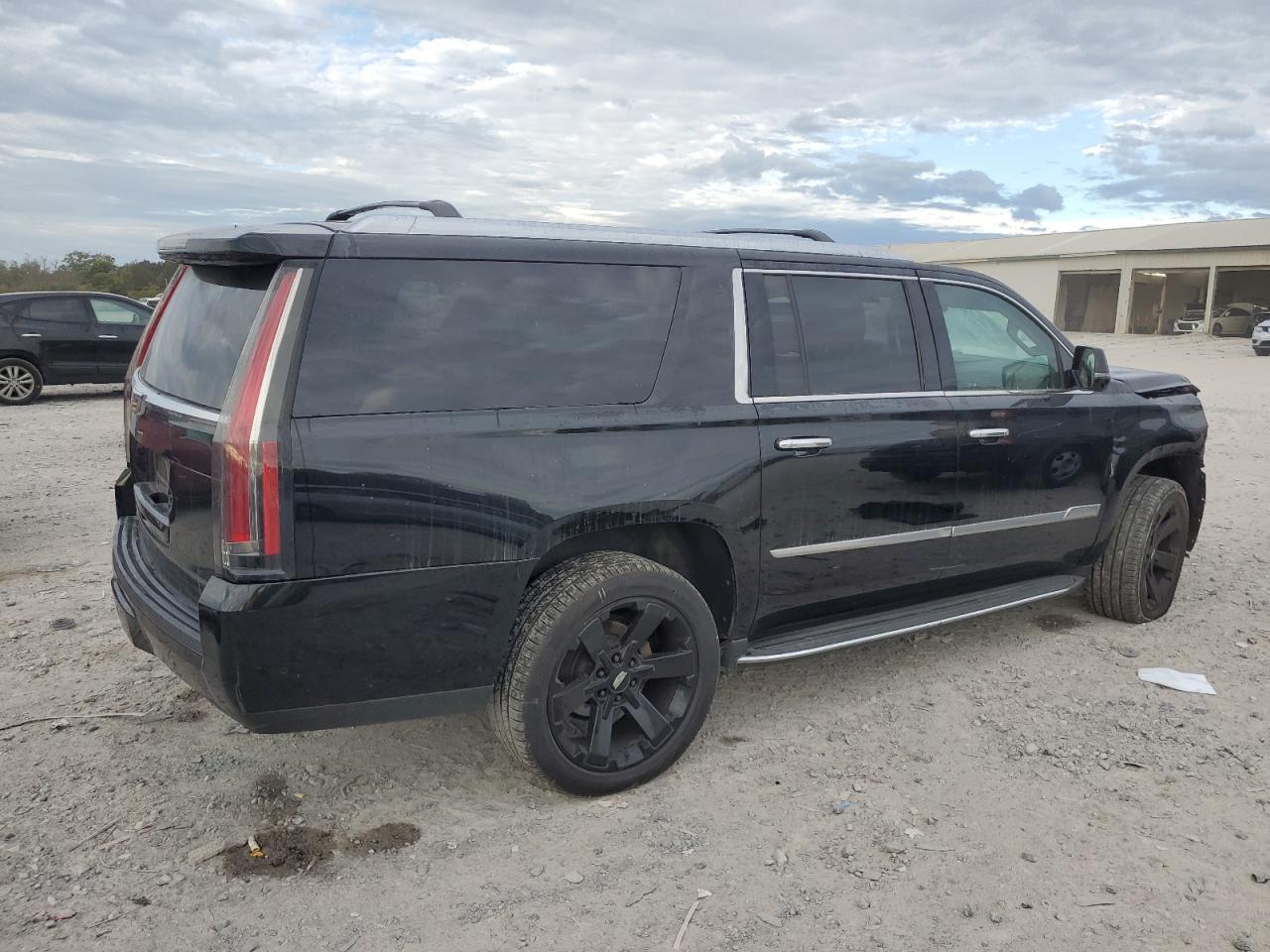 Cadillac Escalade Esv Luxury Image 12