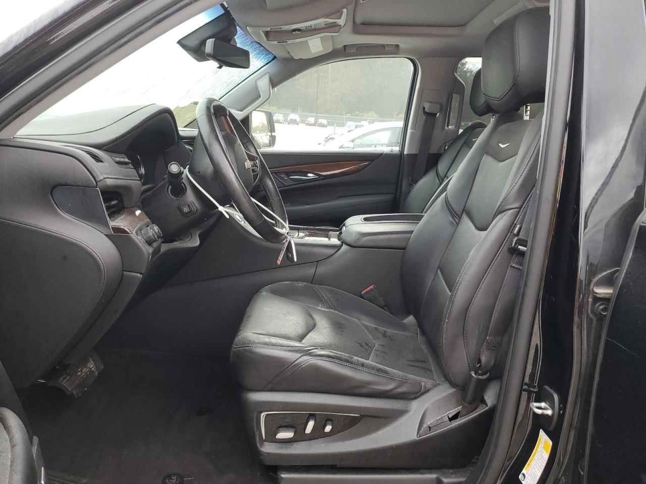 Cadillac Escalade Esv Luxury Image 13