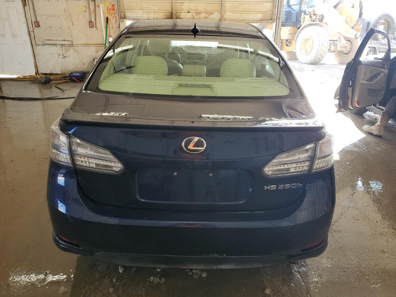 Lexus Hs 250h Image 2