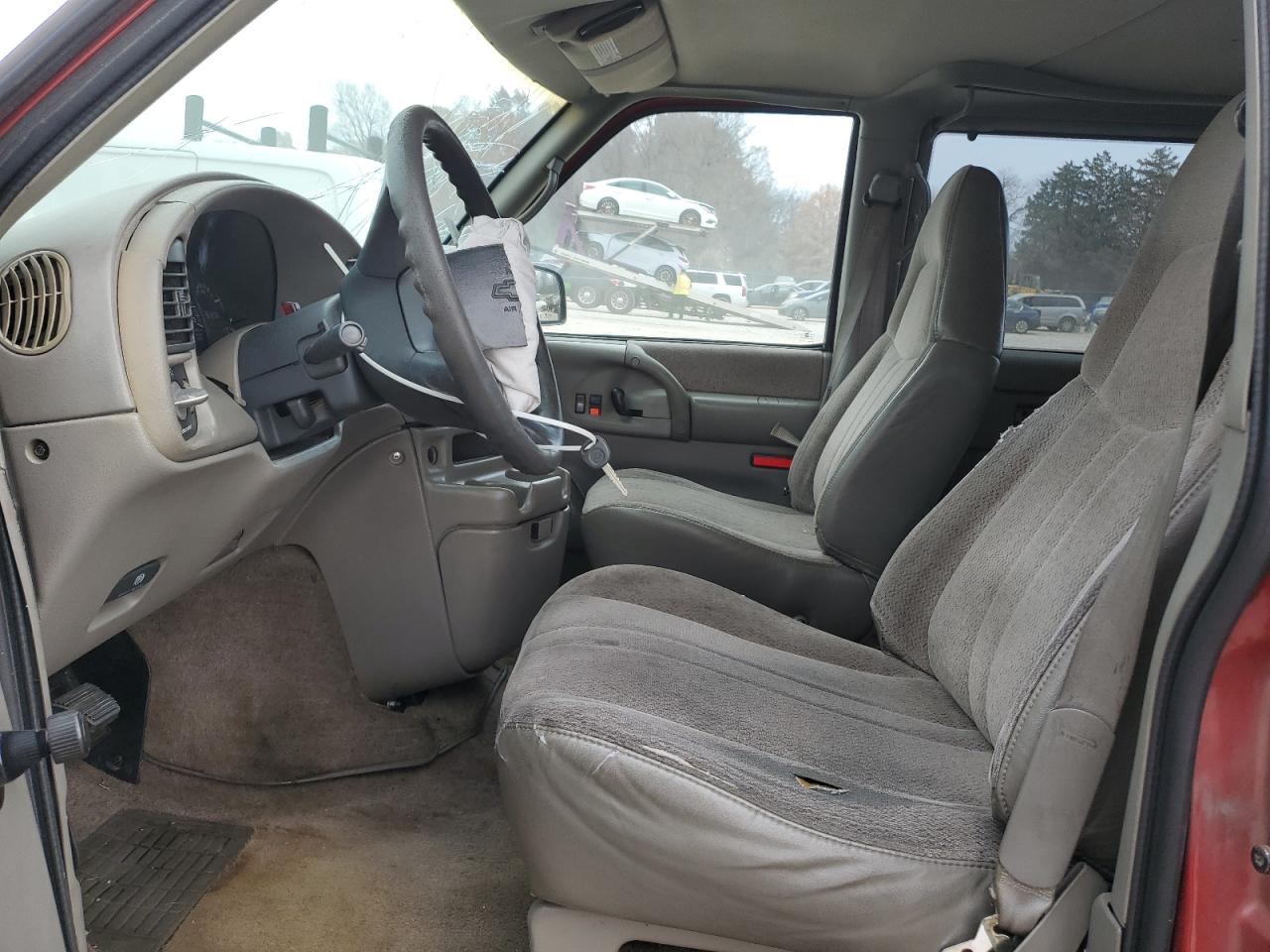 Chevrolet Astro Image 5