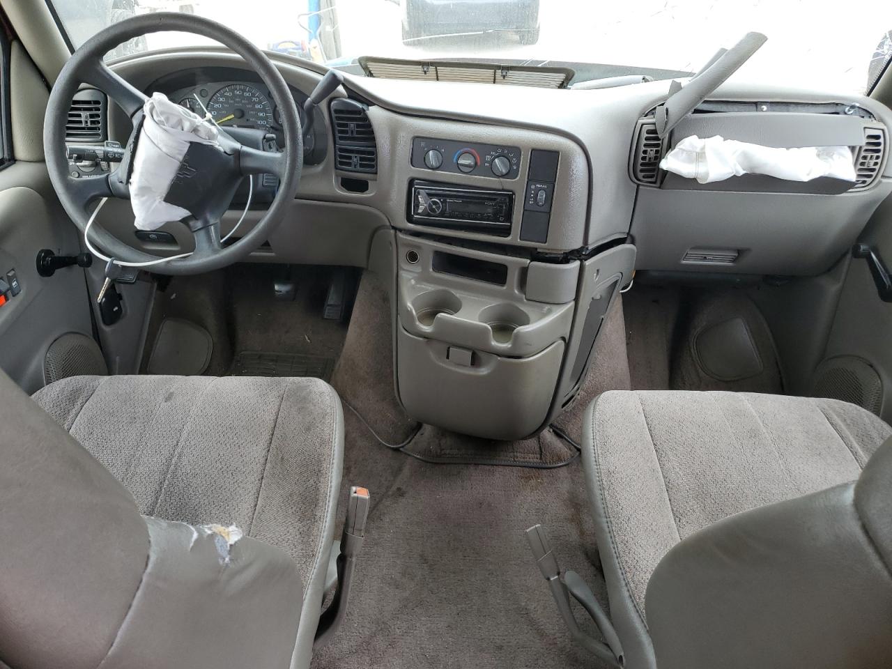 Chevrolet Astro Image 9