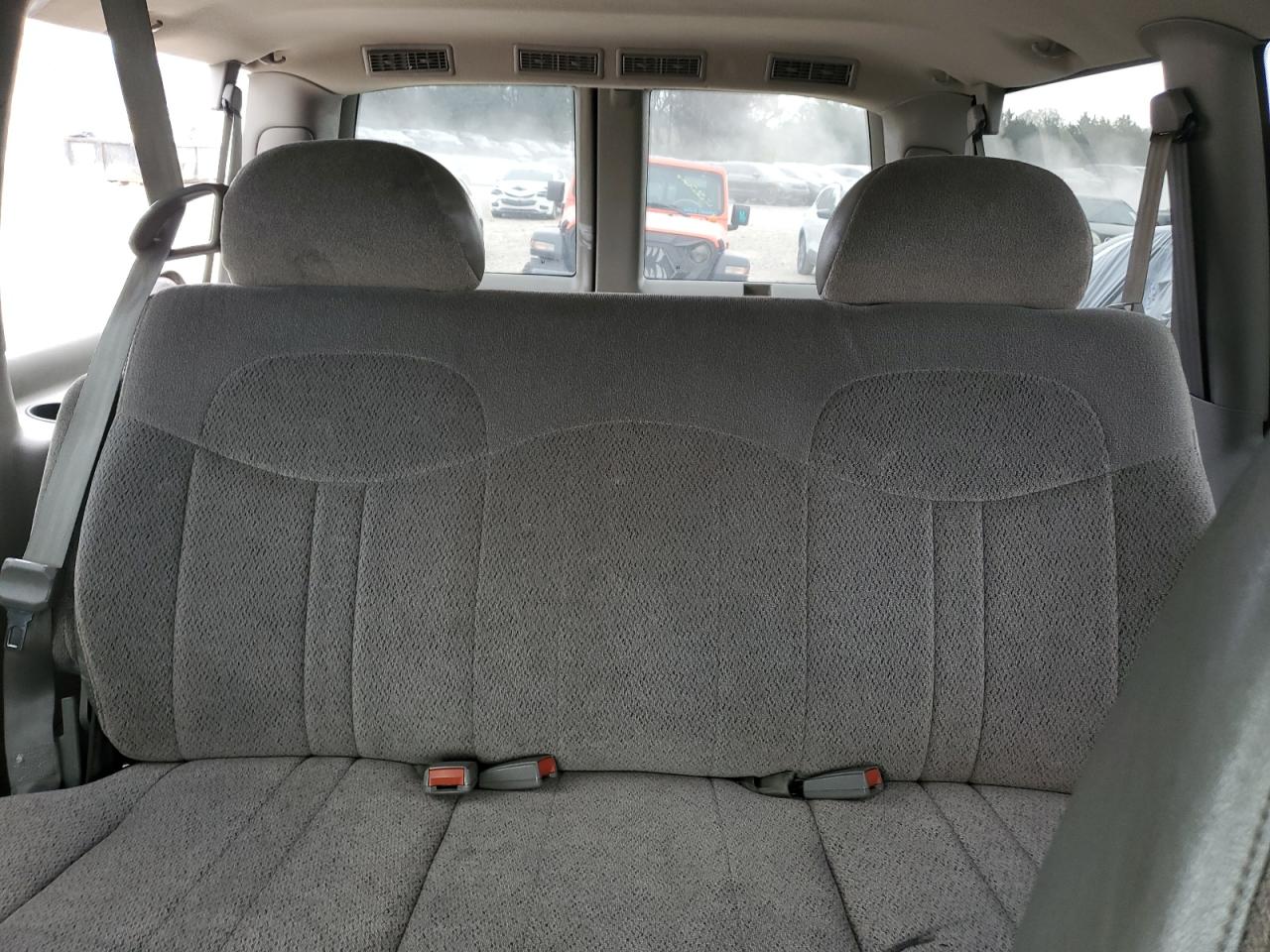 Chevrolet Astro Image 13