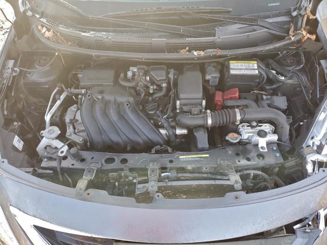 Nissan Versa S Image 10