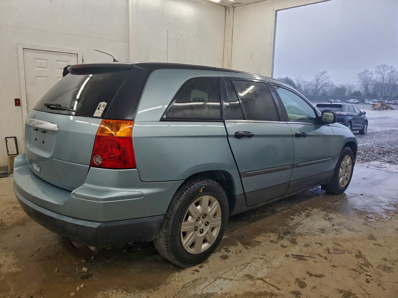 Chrysler Pacifica Lx Image 4