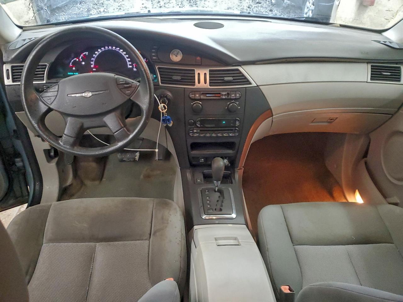 Chrysler Pacifica Lx Image 5