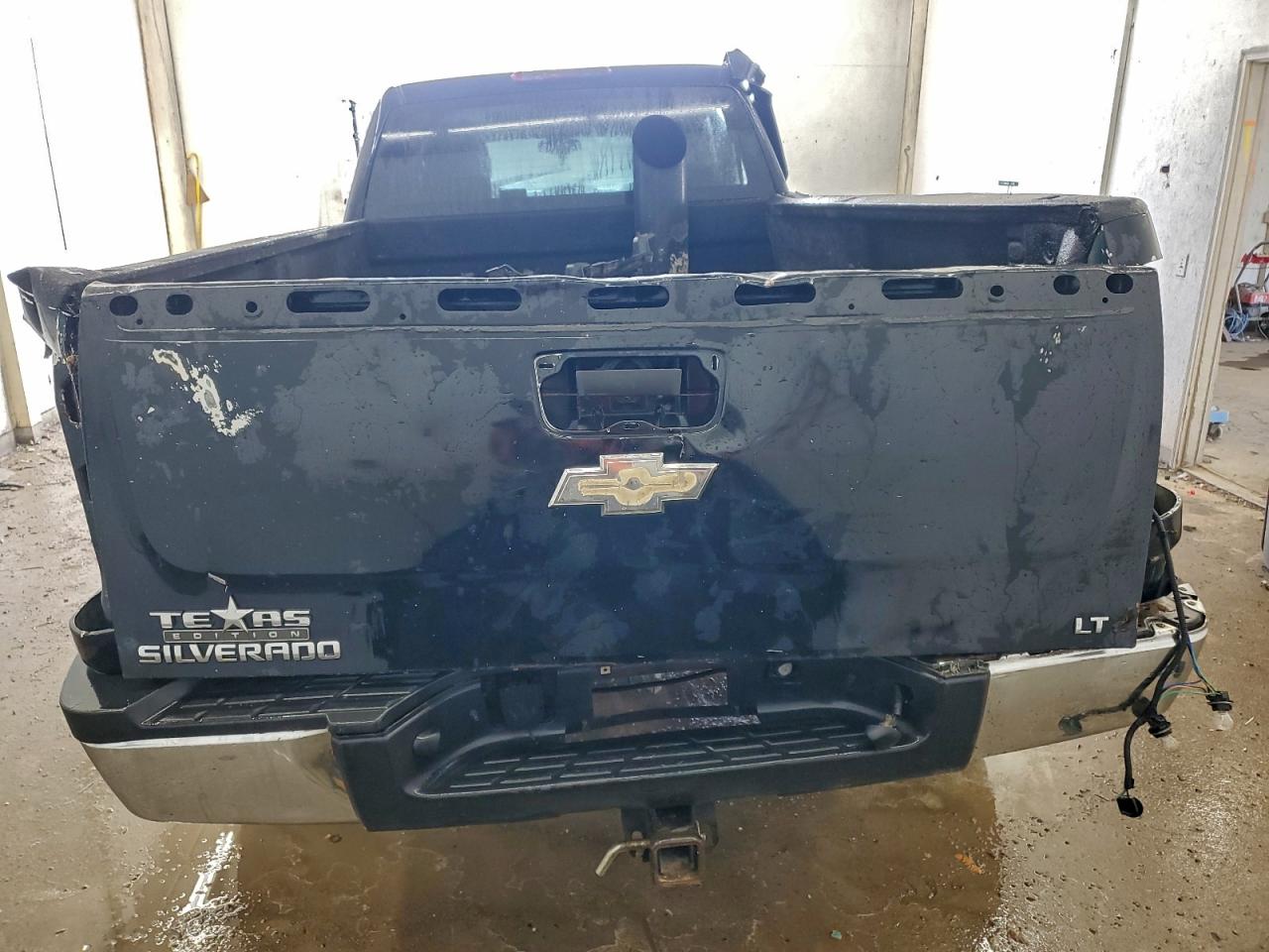 Chevrolet 3500 K3500 Image 2