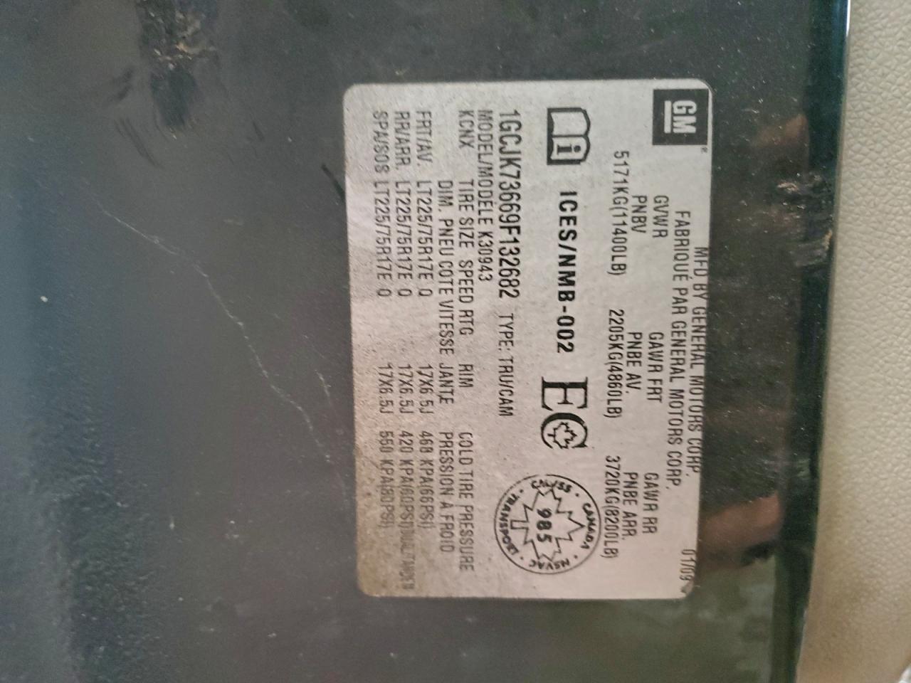 Chevrolet 3500 K3500 Image 13