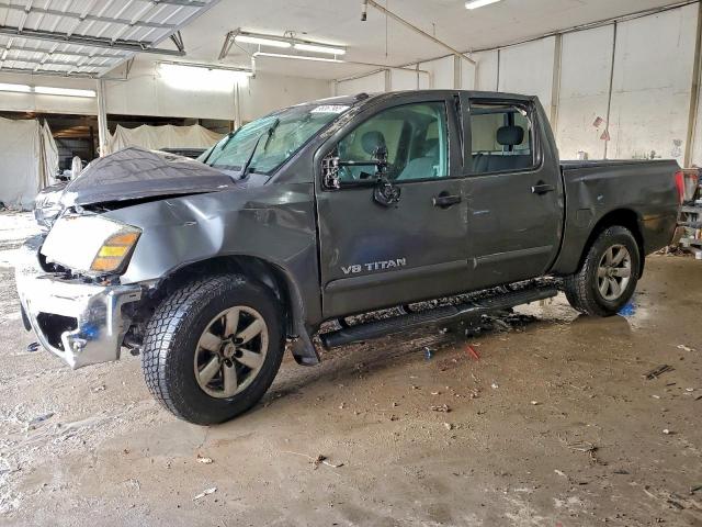 Salvage Nissan Titan