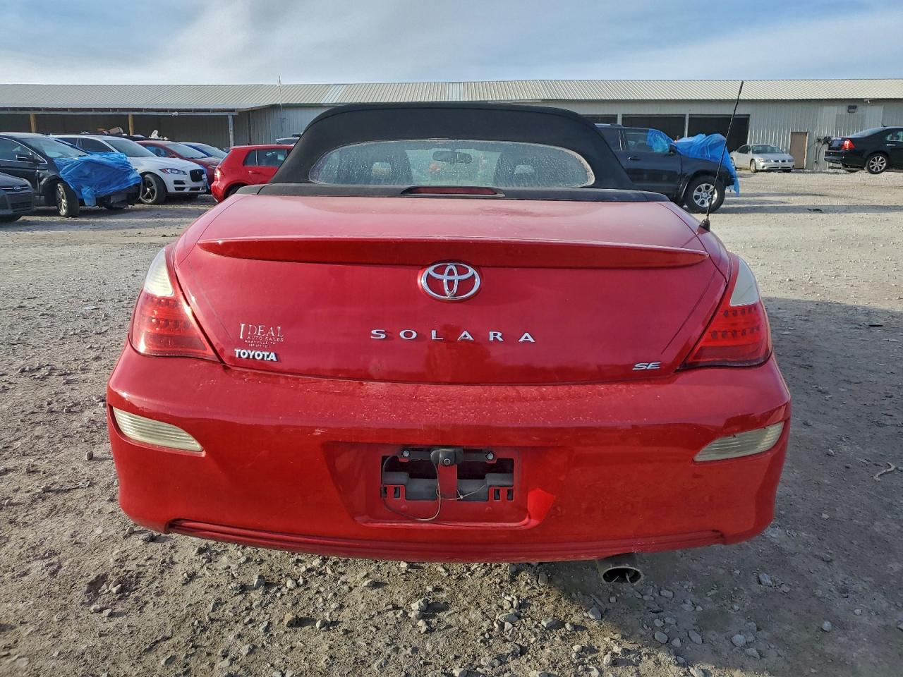 Toyota Camry Se Image 3