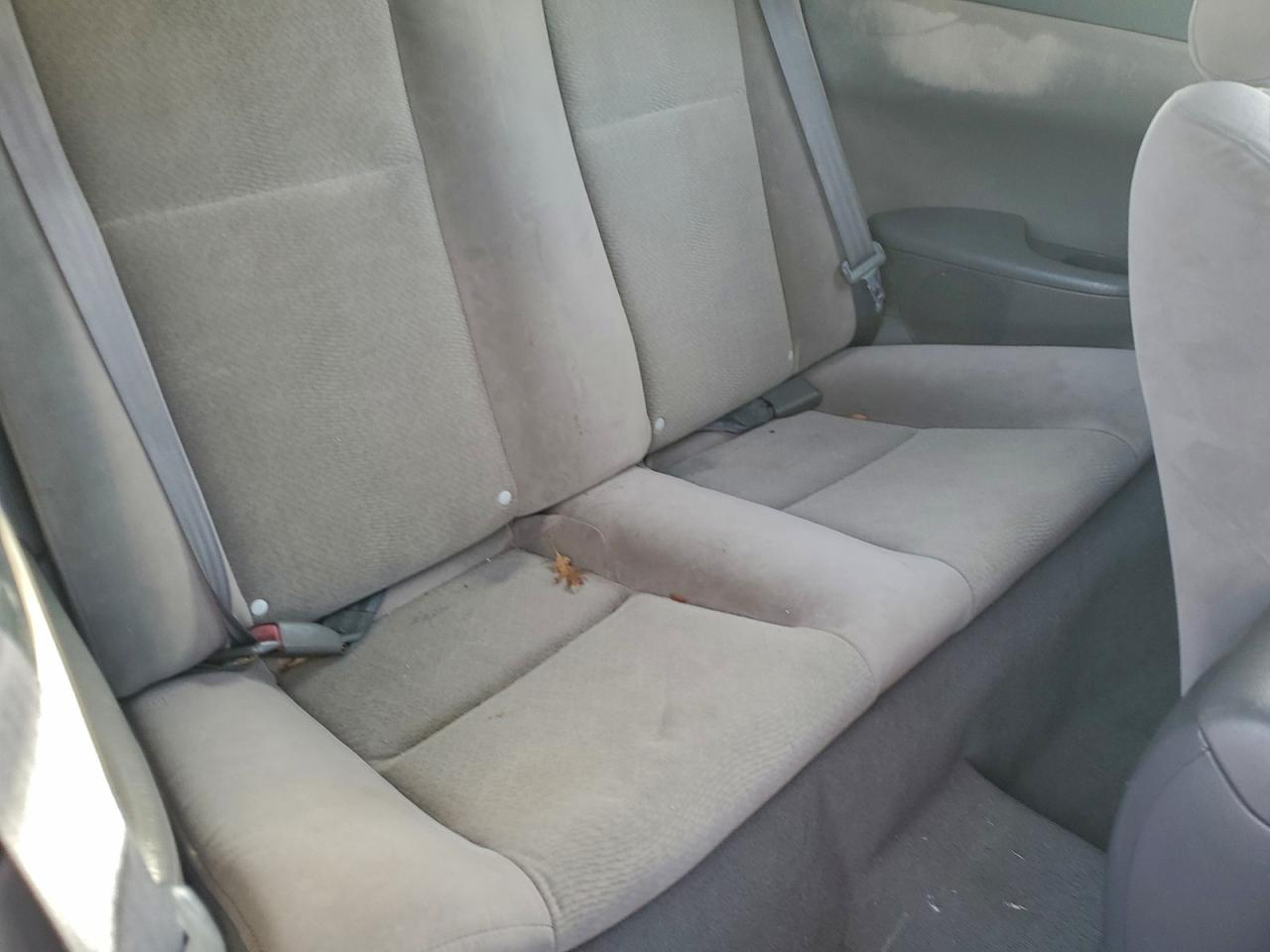 Toyota Camry Se Image 11