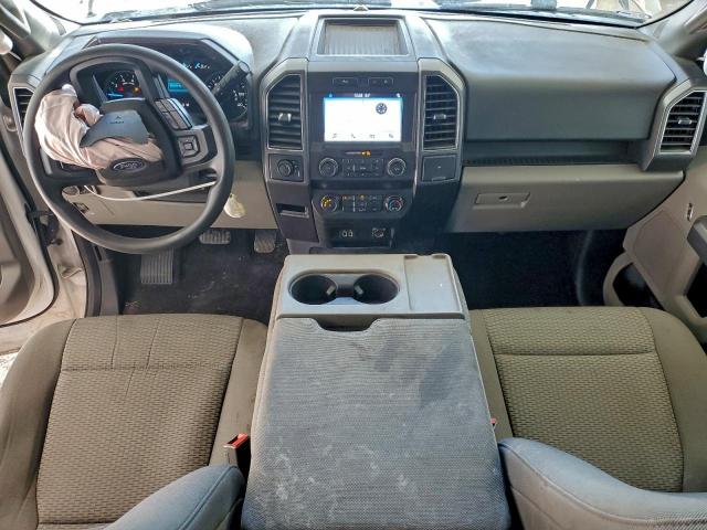 Ford F-150 Super Cab Image 2