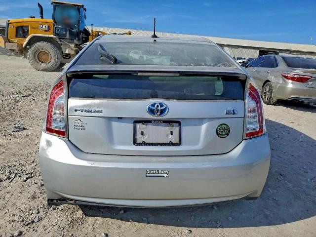 Toyota Prius Image 6