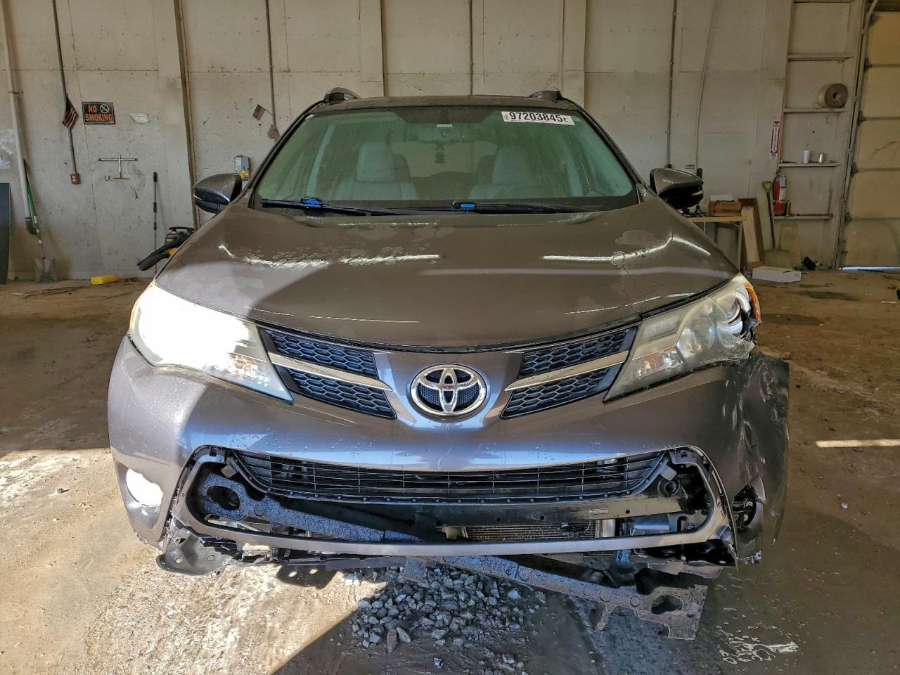 Toyota RAV4 Limited Image 4