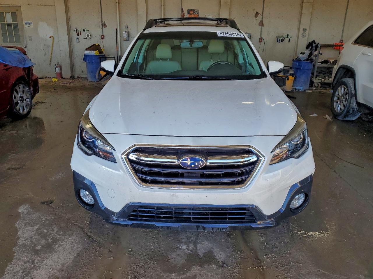 Subaru Outback 2.5i Limited Image 13