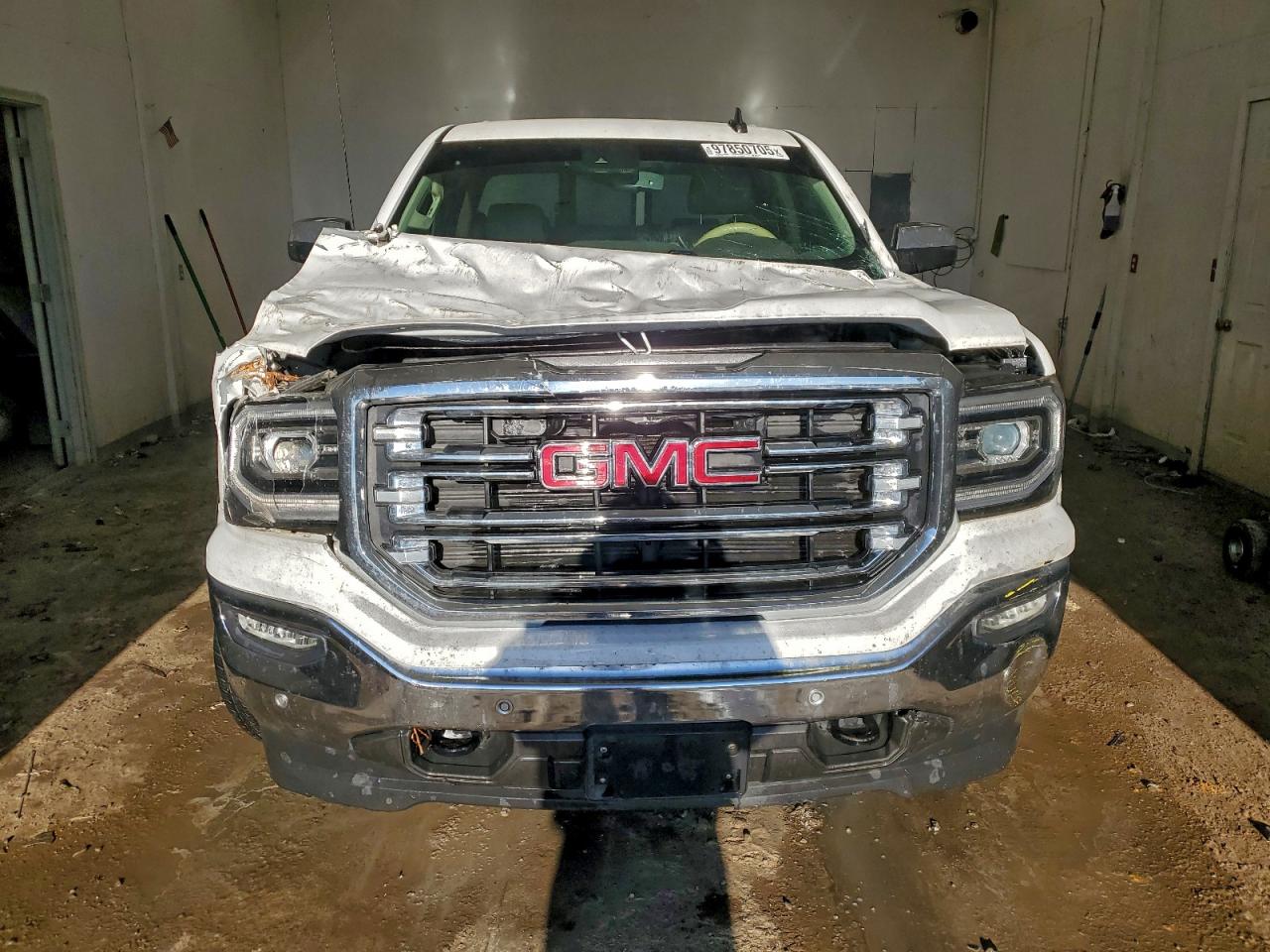 GMC Sierra K1500 Slt Image 10