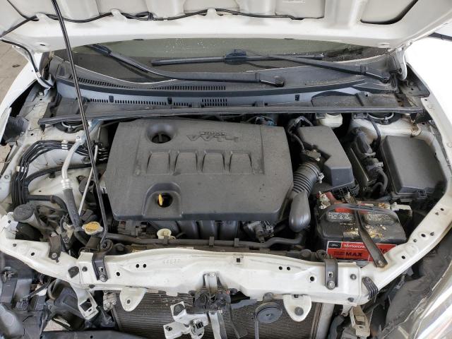 Toyota Corolla L Image 10