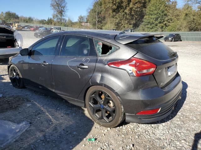 Ford Focus St Image 4