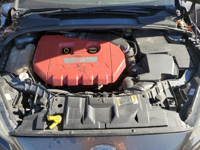 Ford Focus St Image 9