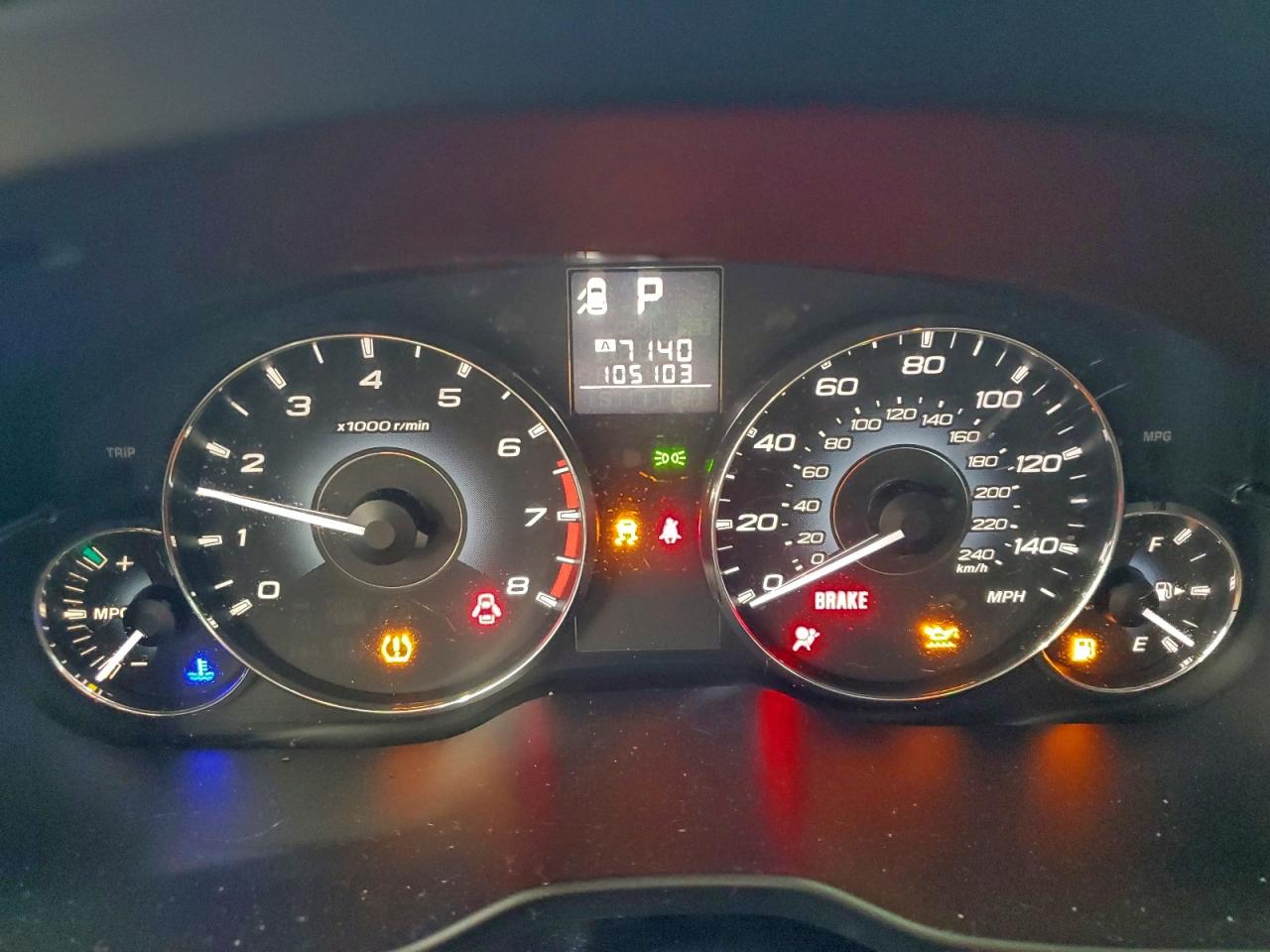 Subaru Outback 2.5i Image 8