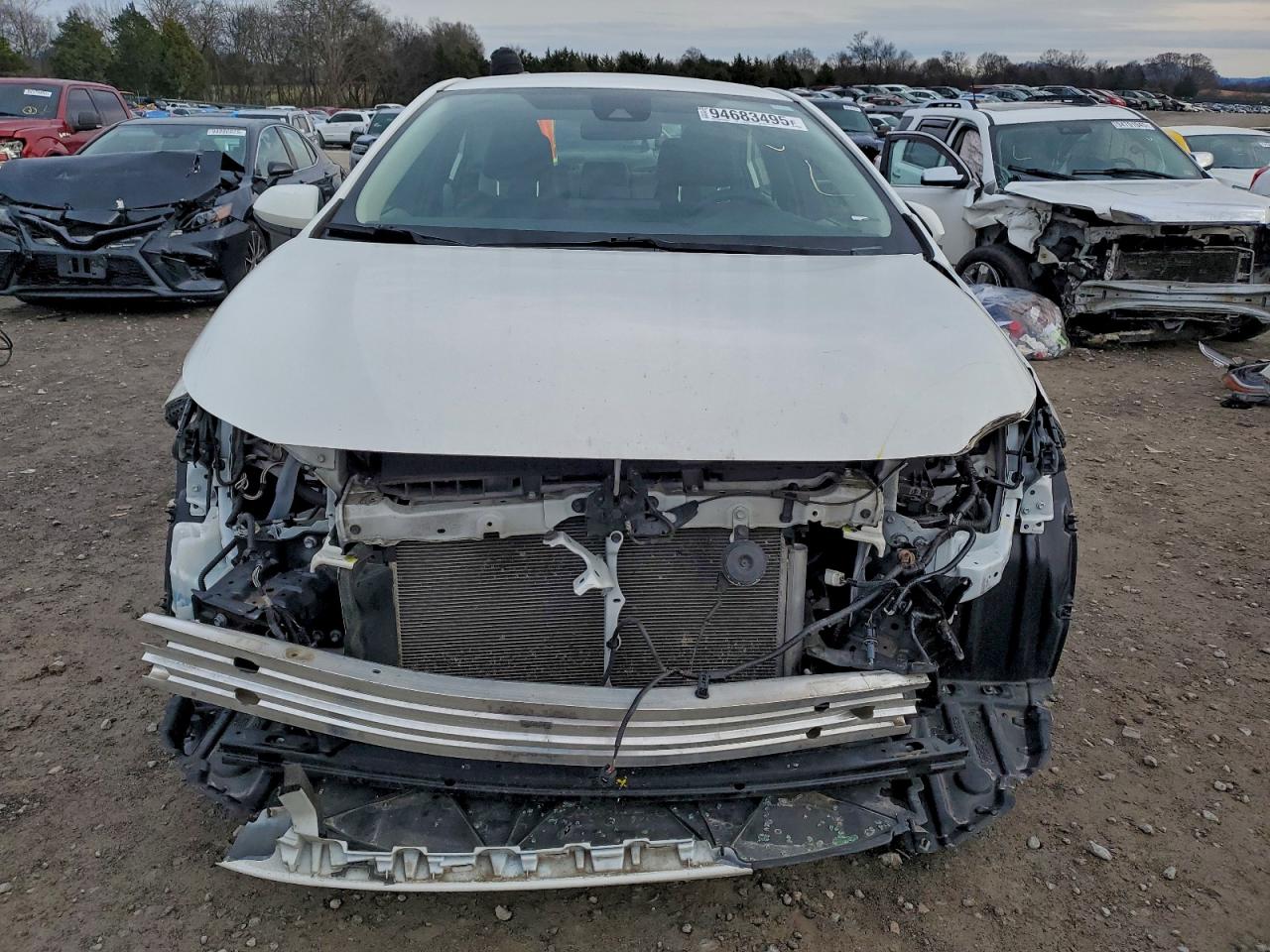 Toyota Corolla Le Image 3