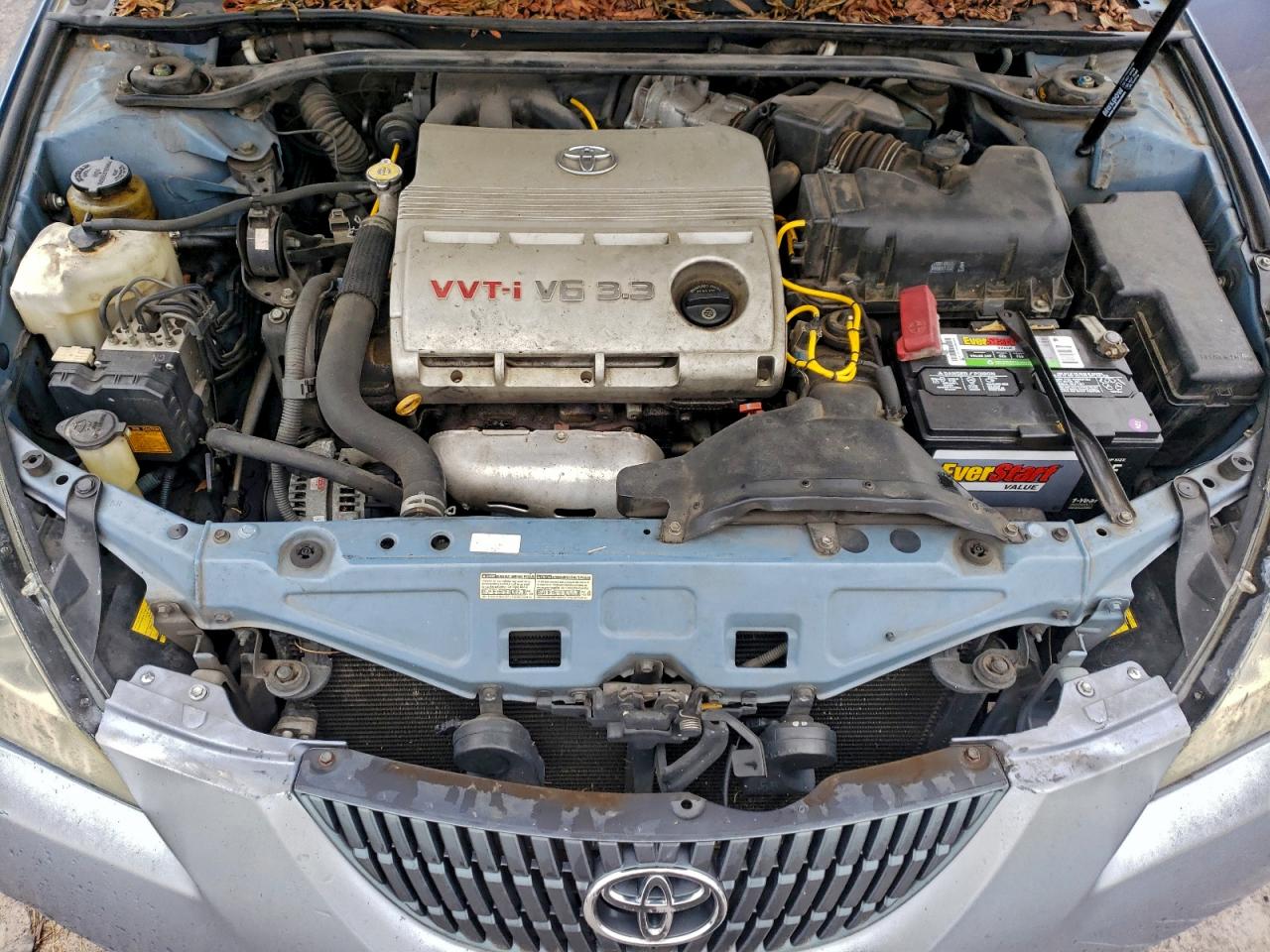Toyota Camry Se Image 12