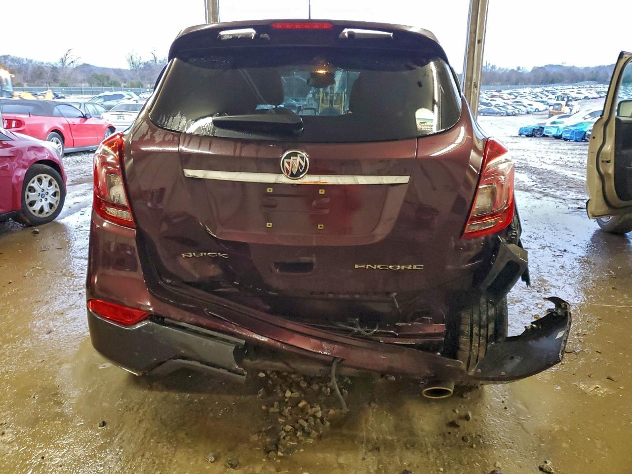 Buick Encore Sport Touring Image 7