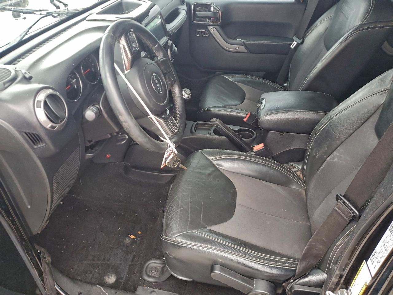 Jeep Wrangler Sport Image 12