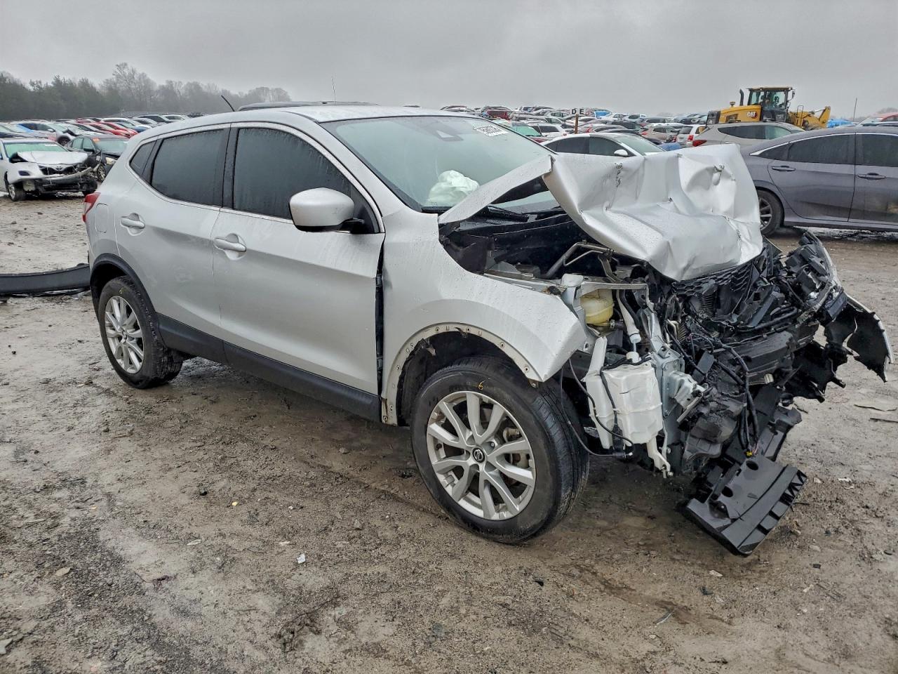 Nissan Rogue S Image 4