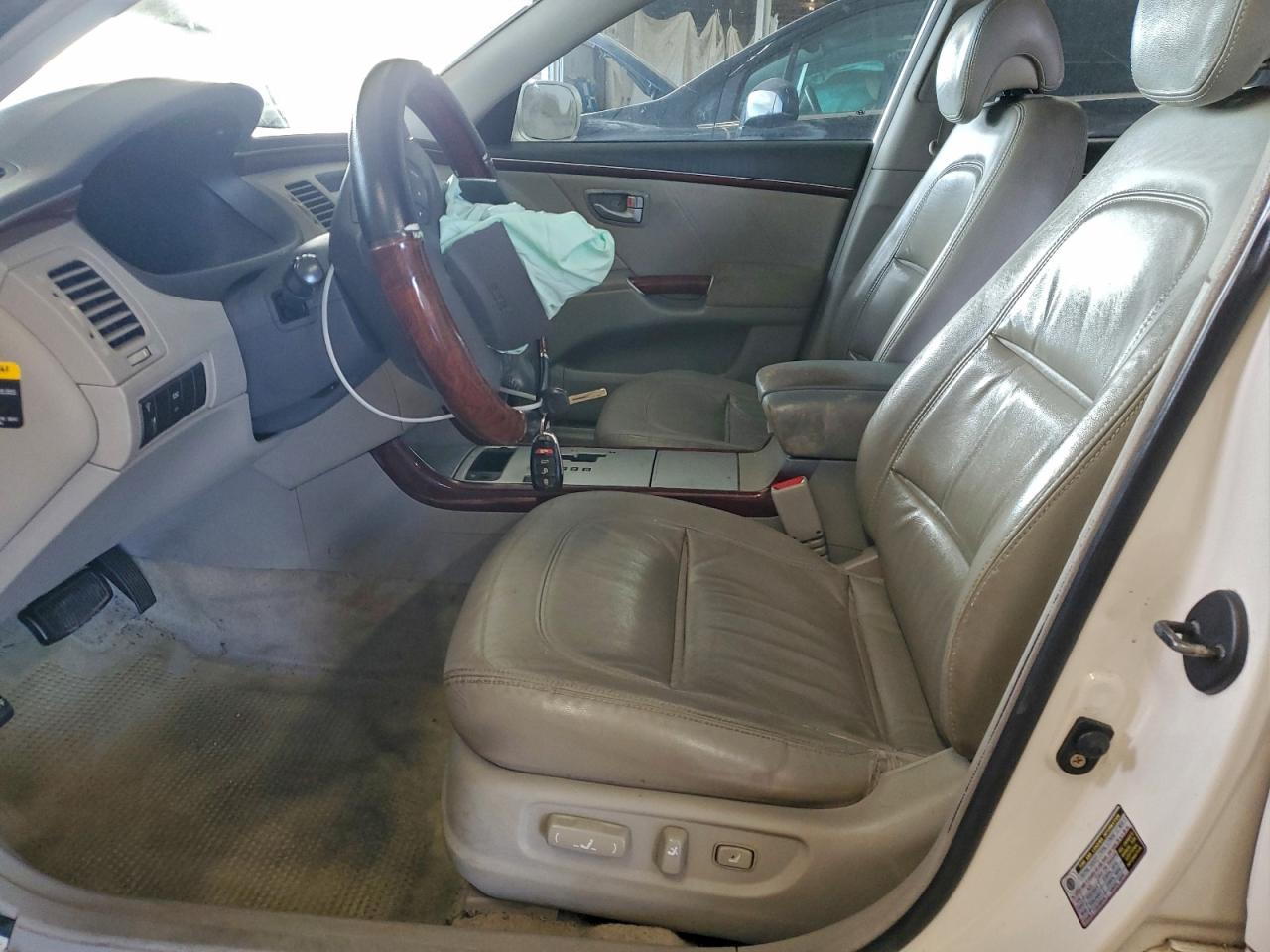 Hyundai Azera Se Image 7