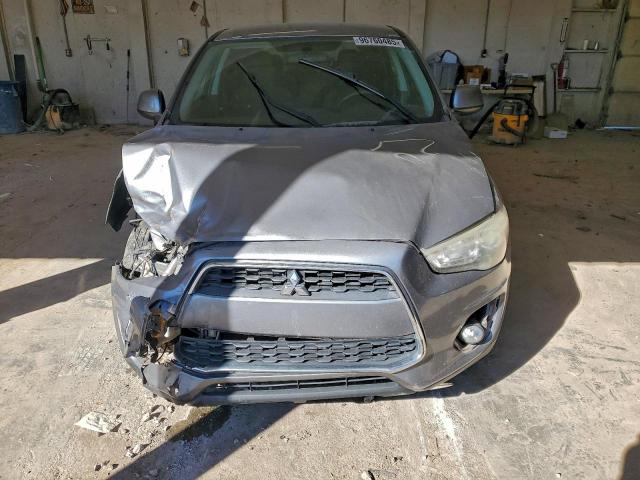 Mitsubishi Outlander Es Image 2