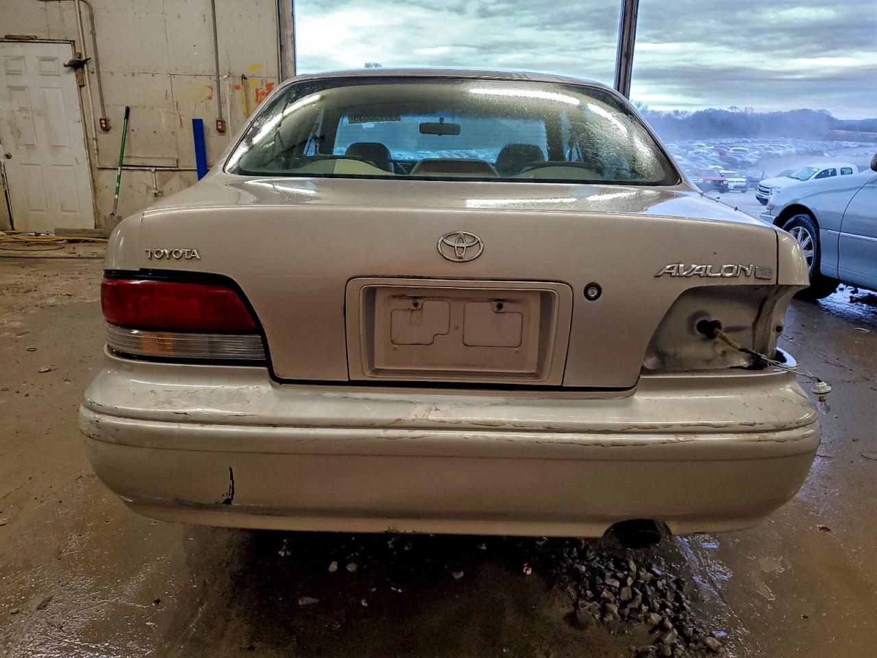 Toyota Avalon Xl Image 11