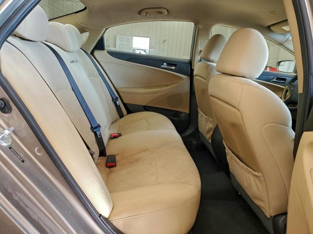 Hyundai SONATA Gls Image 10