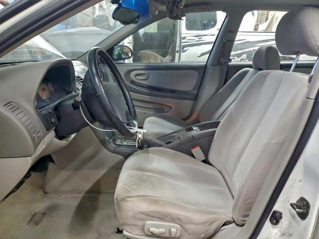 Nissan Maxima Gxe Image 10