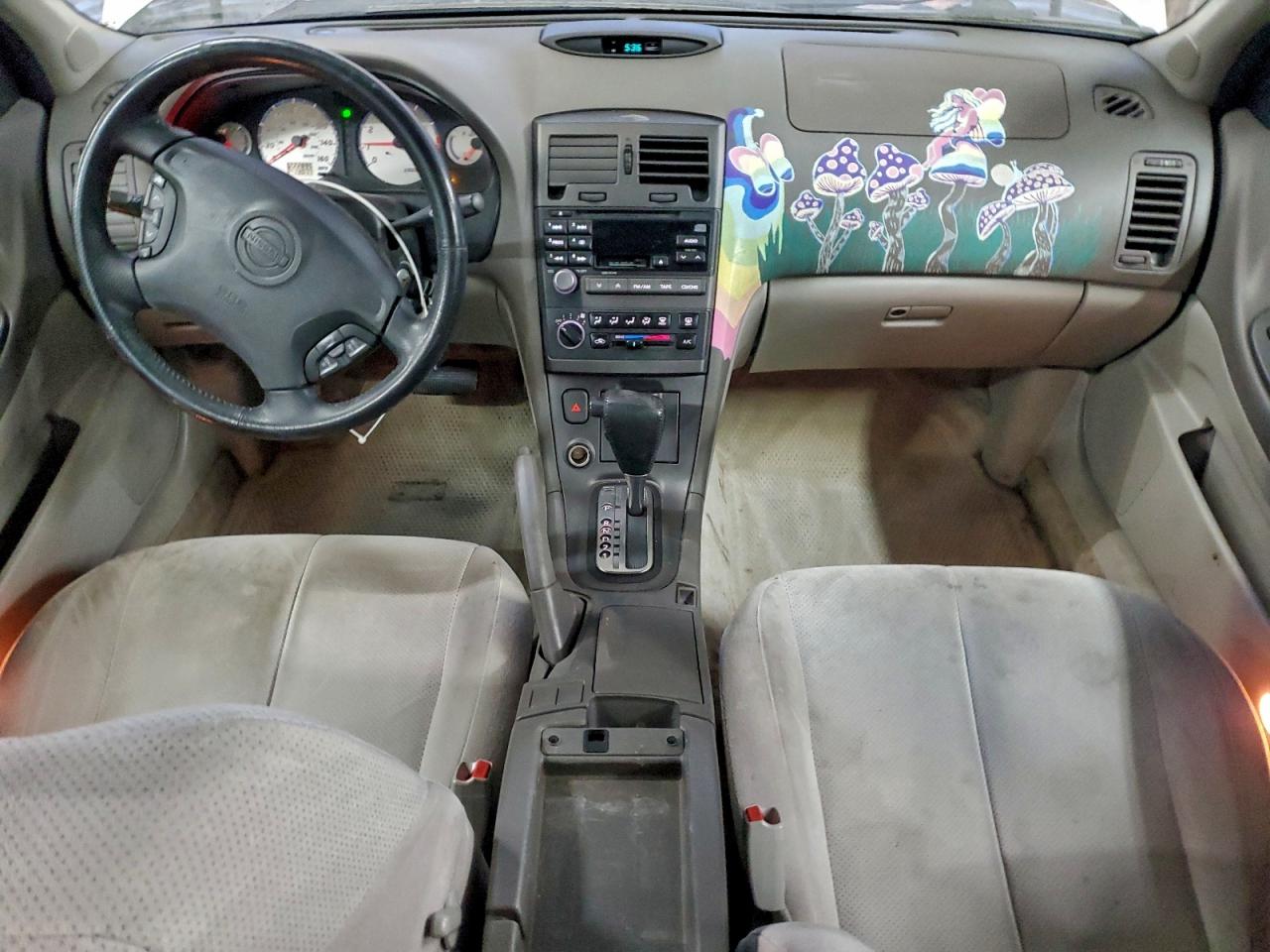 Nissan Maxima Gxe Image 4