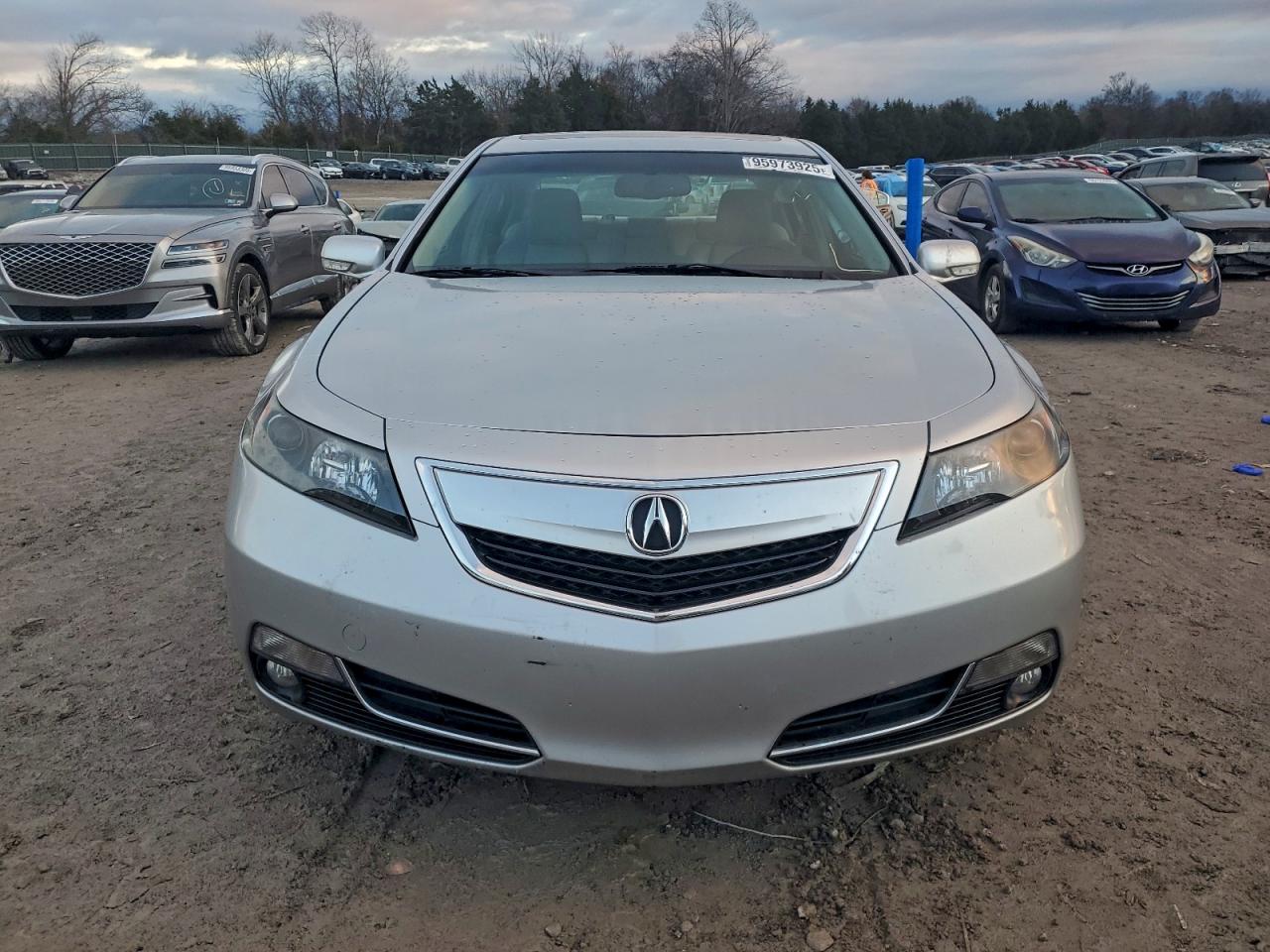 Acura TL Image 4