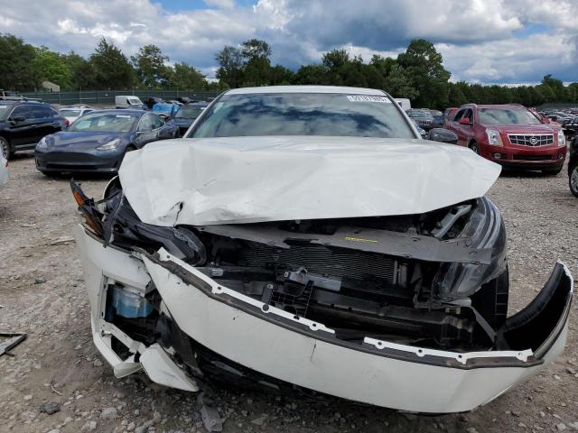 Nissan Altima Sr Image 10