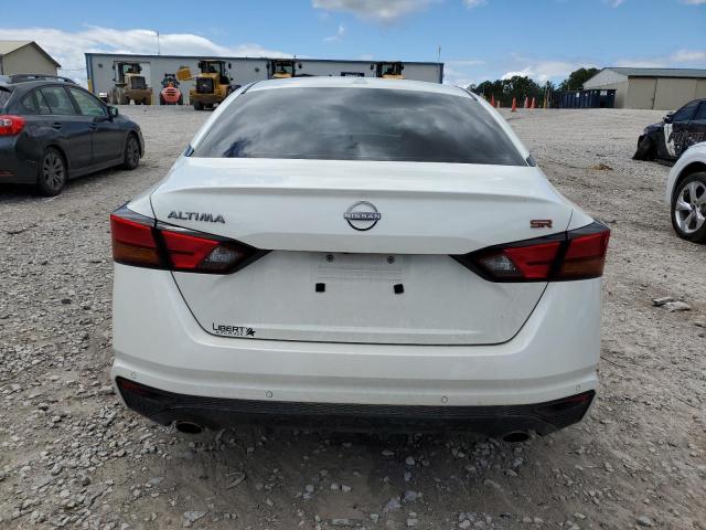 Nissan Altima Sr Image 6