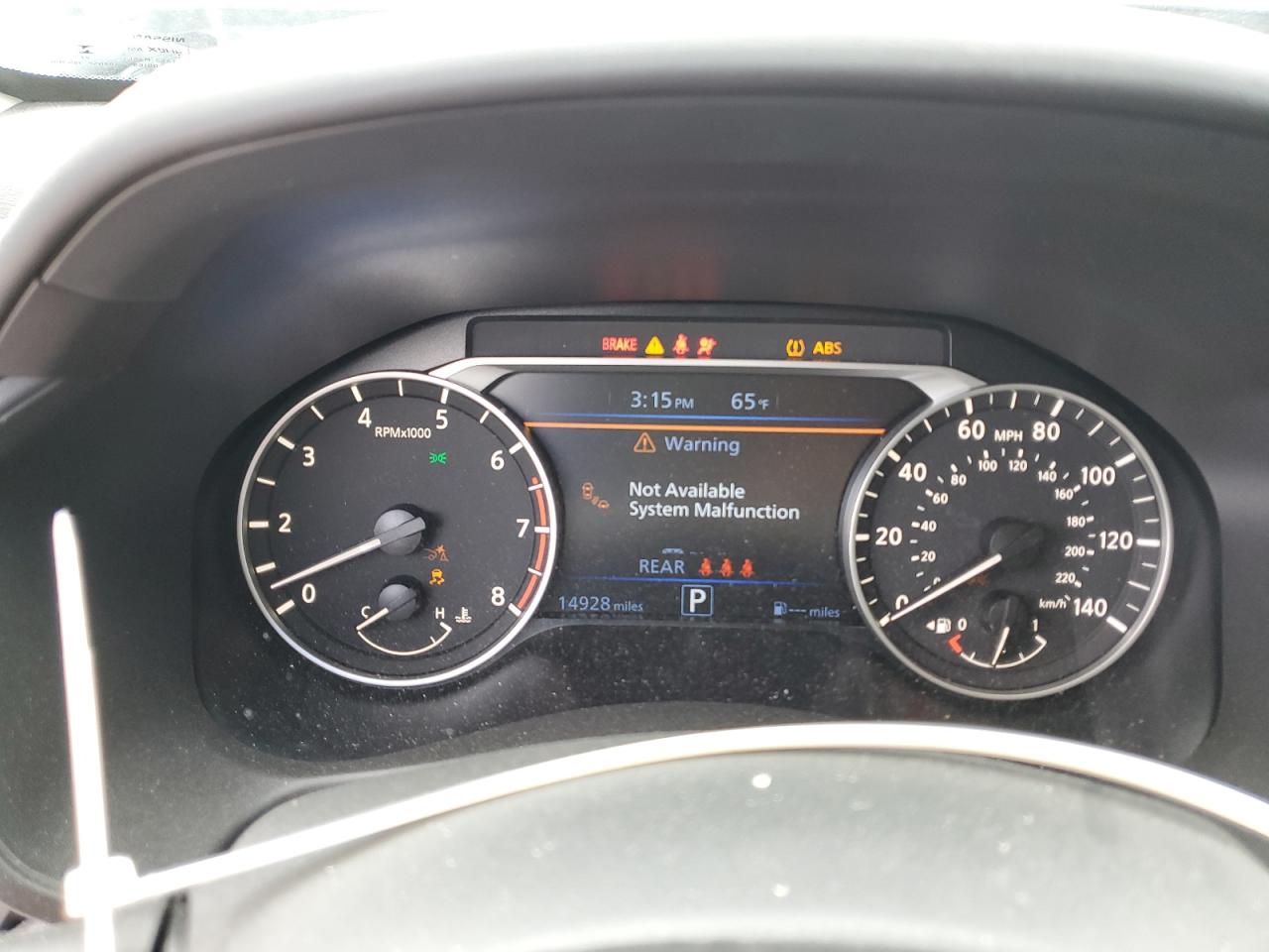 Nissan Altima Sr Image 8