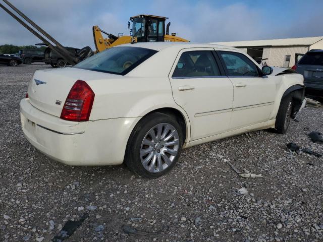 Chrysler 300 Touring Image 7