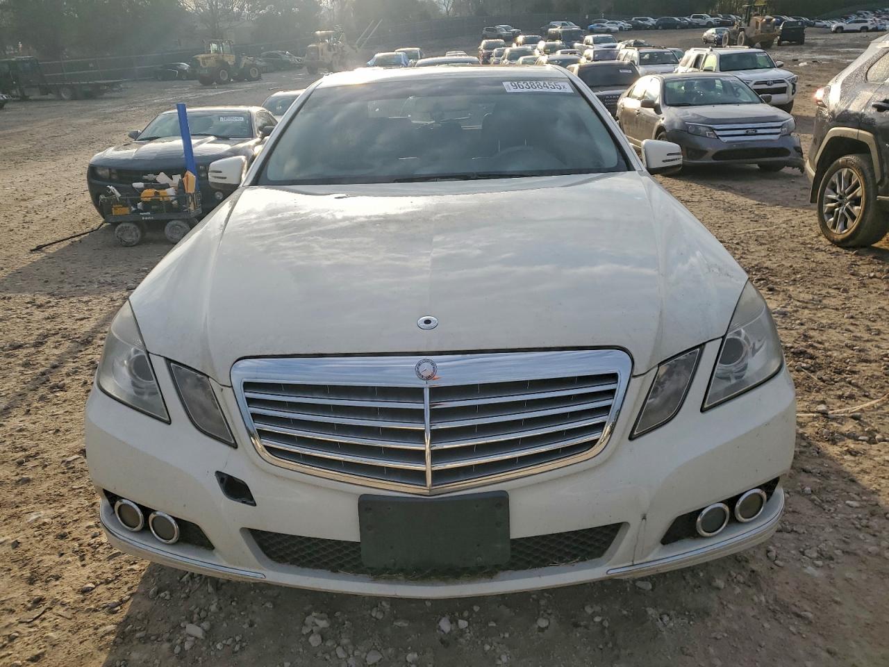 Mercedes-Benz E-Class 350 4matic Image 13