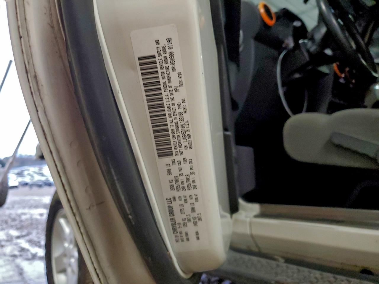 Jeep Wrangler Sahara Image 8