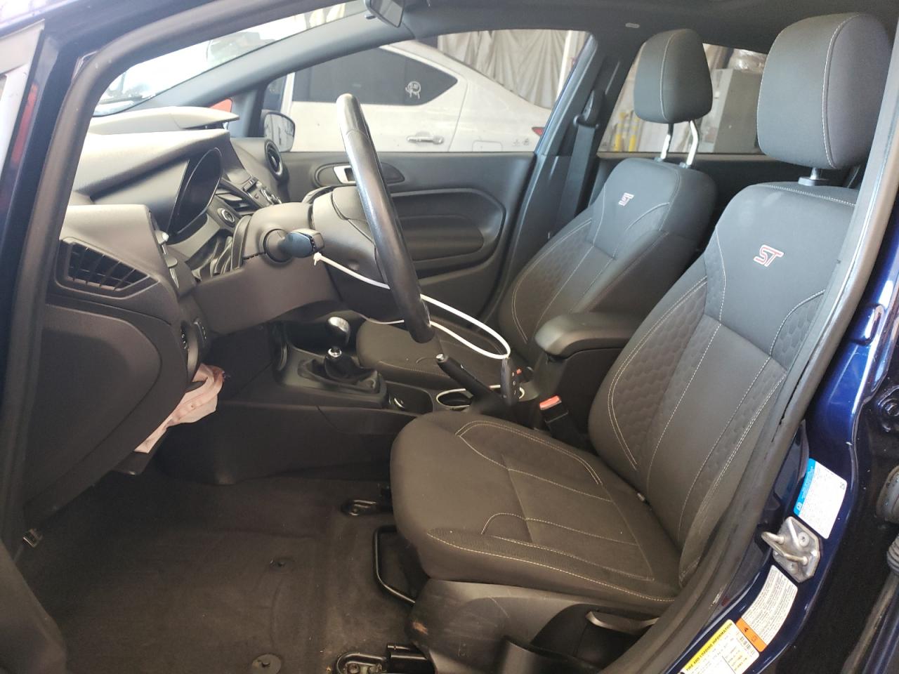 Ford Fiesta St Image 9