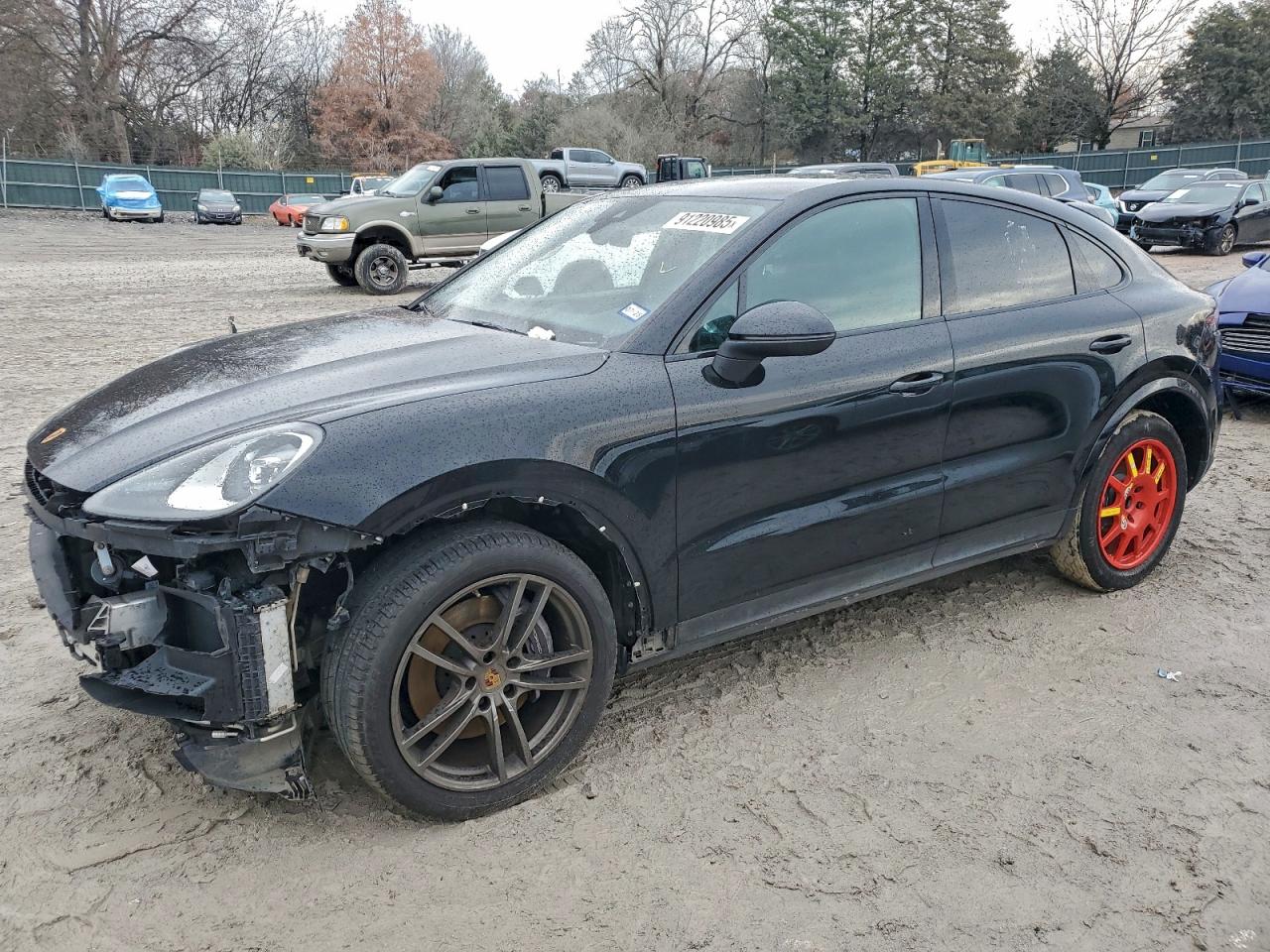 Porsche Cayenne Coupe Image 1