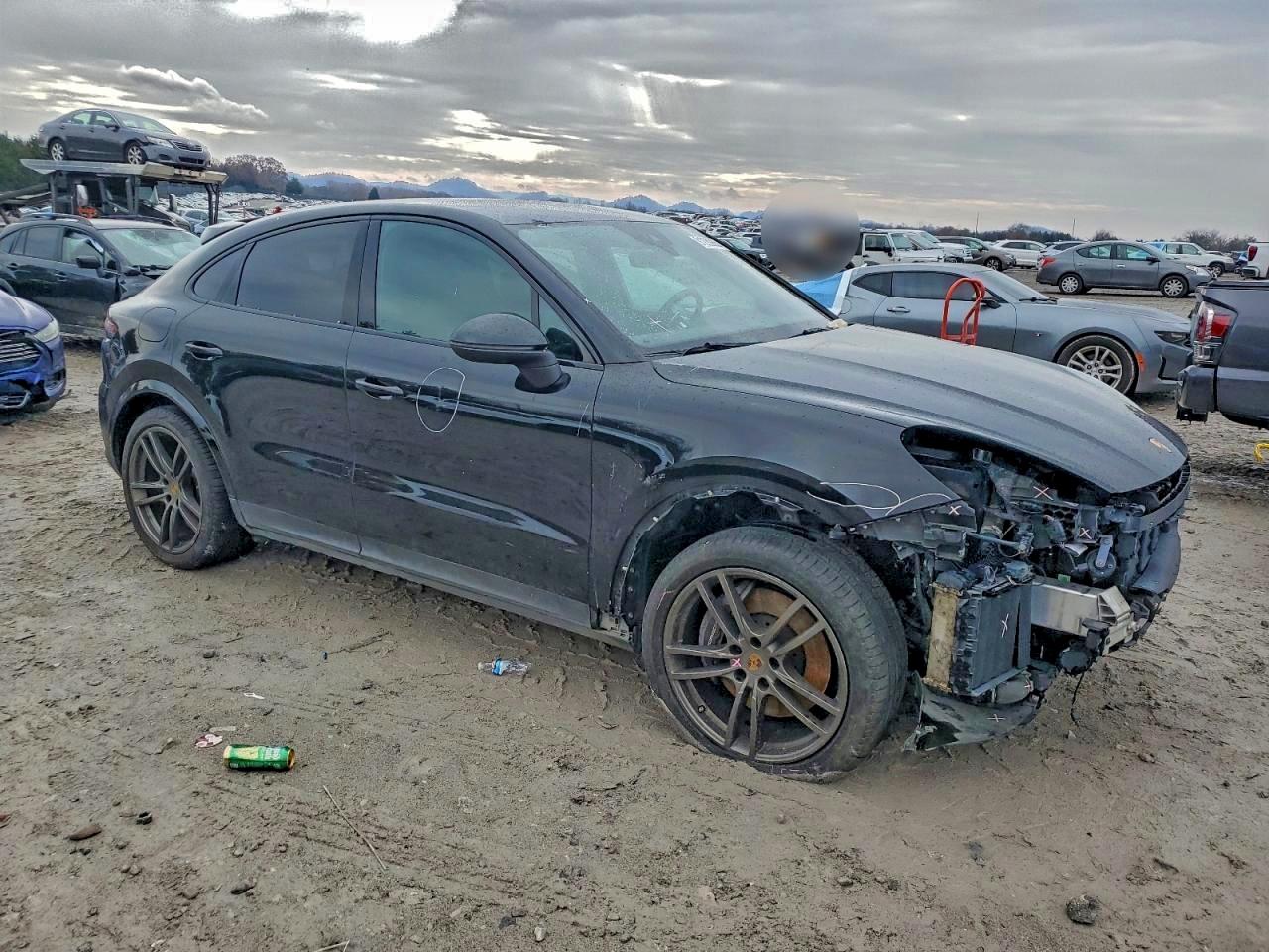 Porsche Cayenne Coupe Image 14