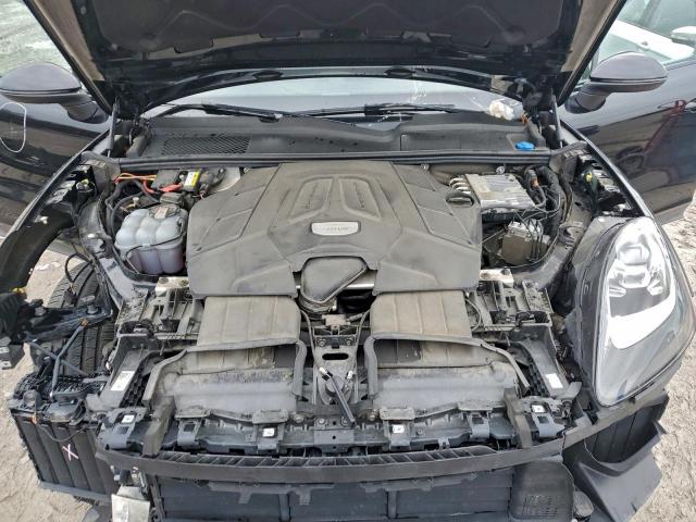 Porsche Cayenne Coupe Image 11