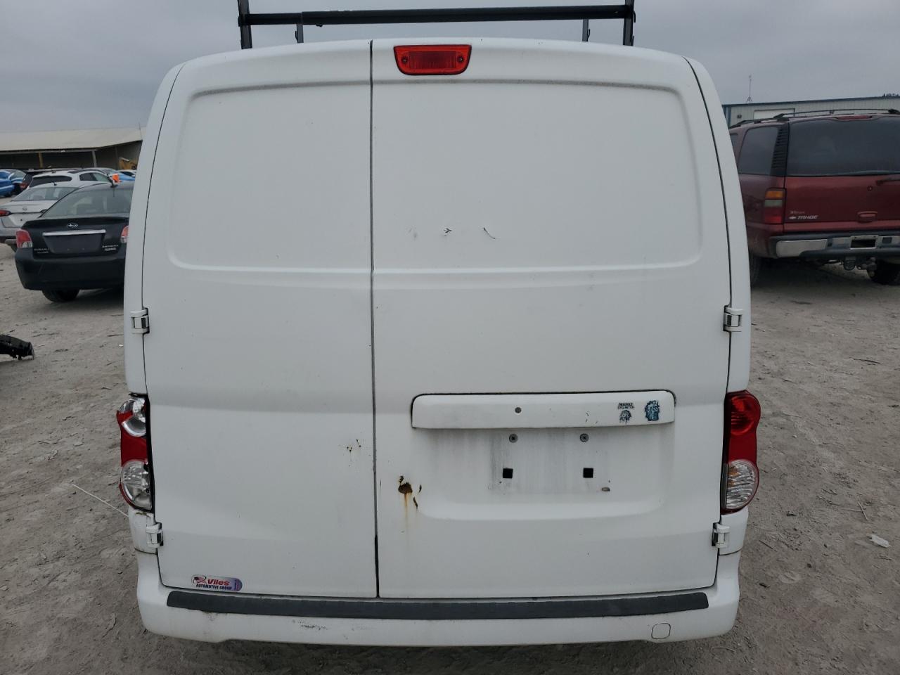 Nissan Nv 2.5s Image 13