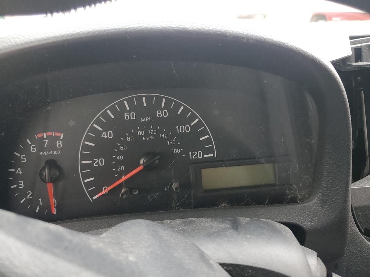 Nissan Nv 2.5s Image 8