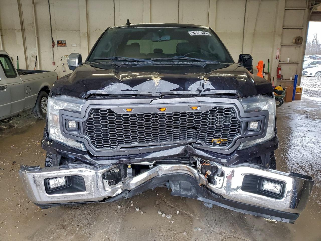 Ford F-150 Supercrew Image 10