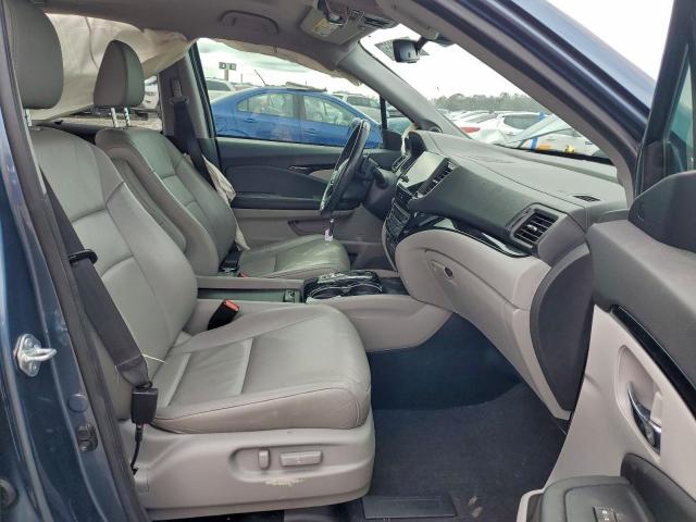 Honda Pilot Touring Image 5